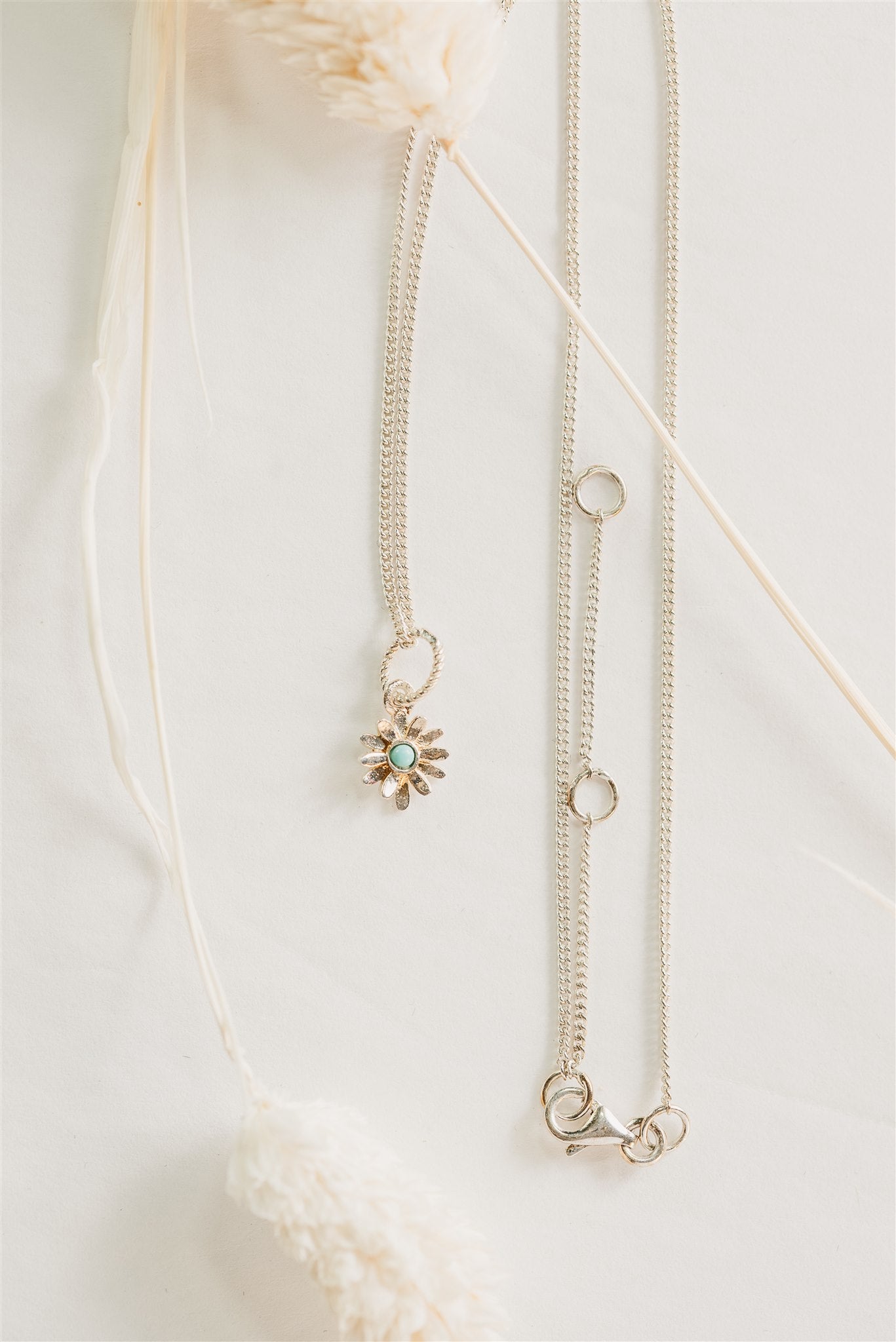 Daisy Necklace