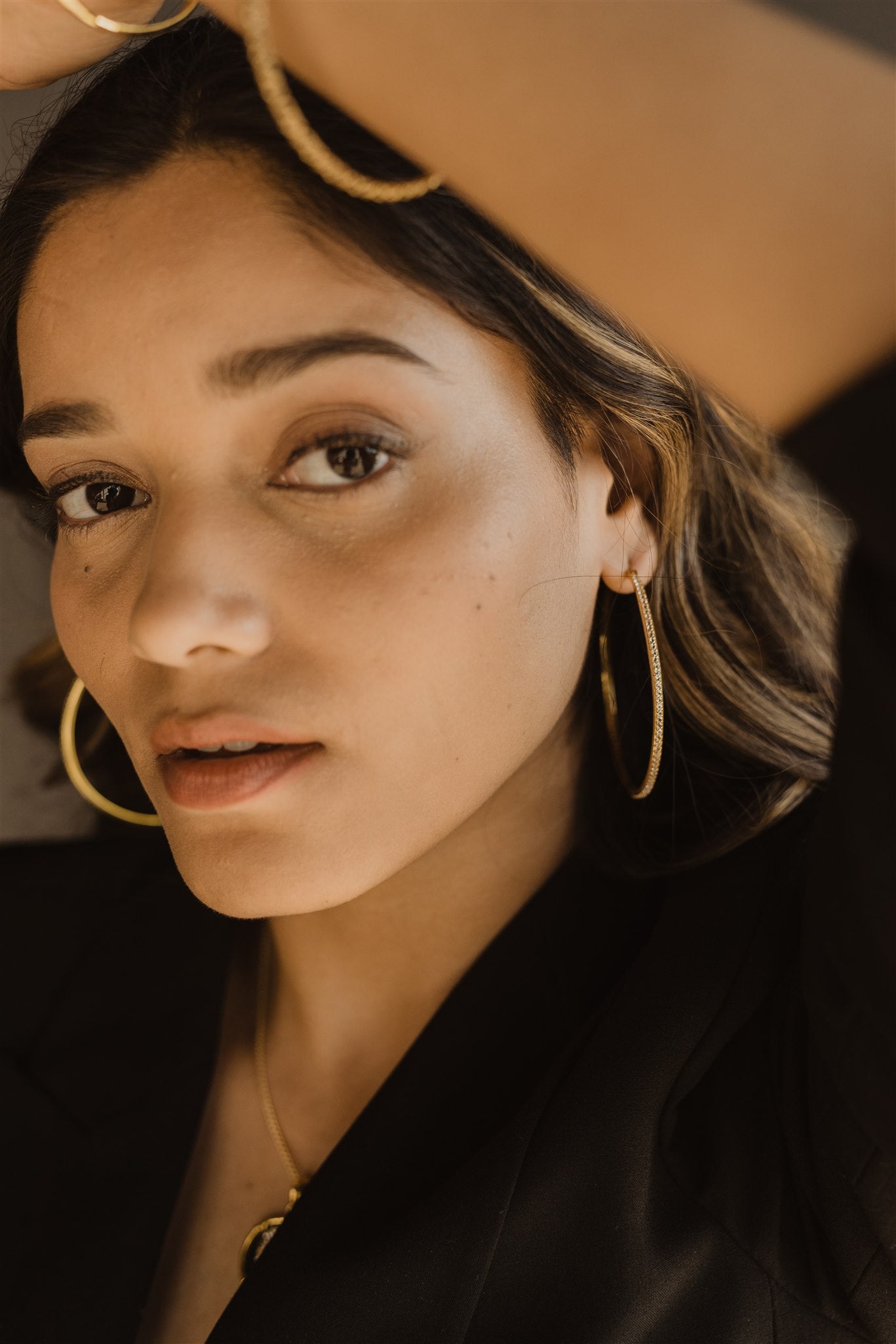 Pave Hoops