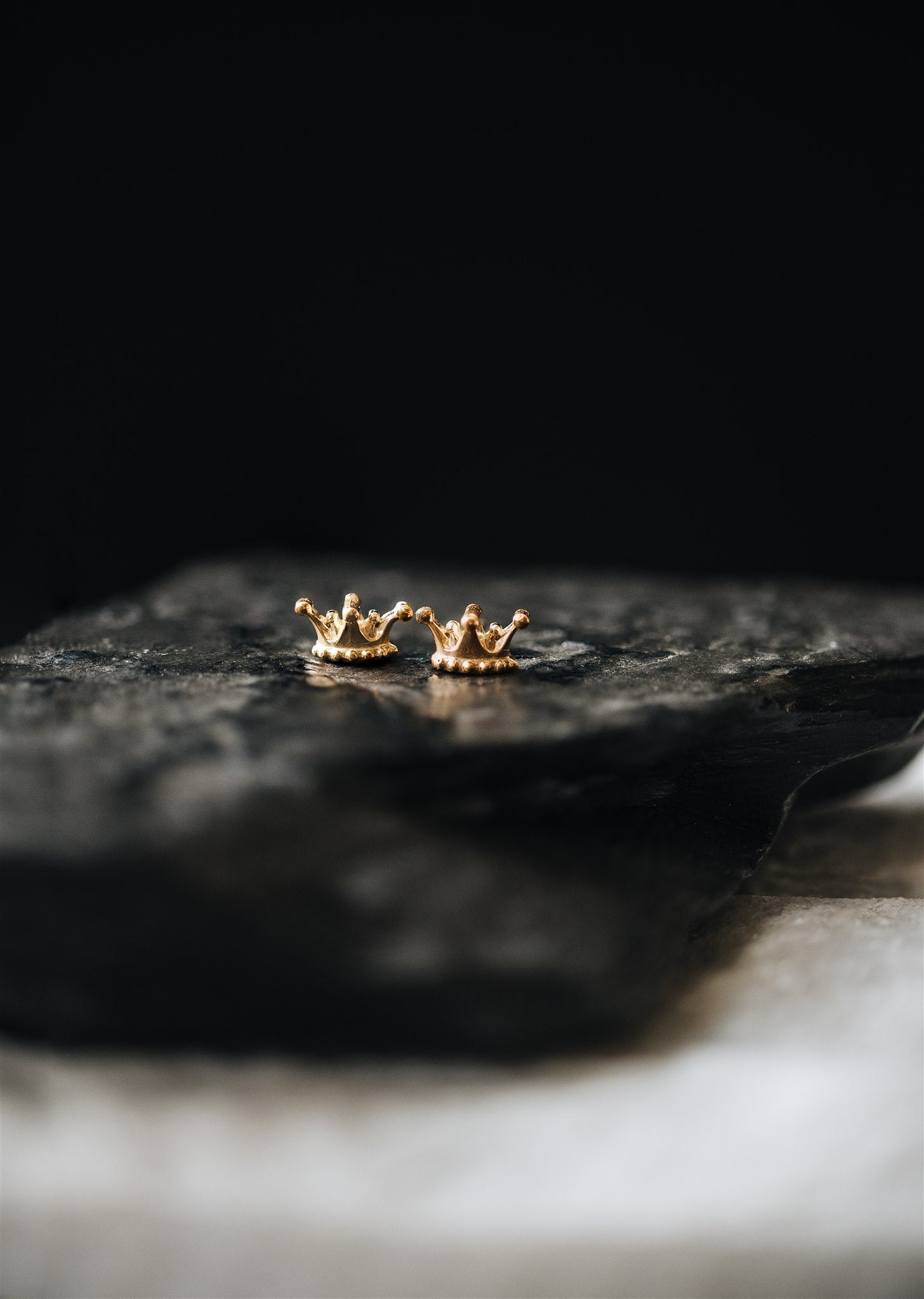 Crown Studs